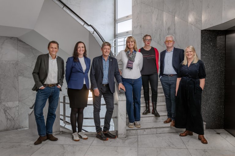 Fra venstre: Arne Magnus, Marte Blikstad-Balas, Jens Barland, Randi S. Øgrey, Bente Leiknes Thorsen, Dag Idar Tryggestad og Hilde Lyng.
